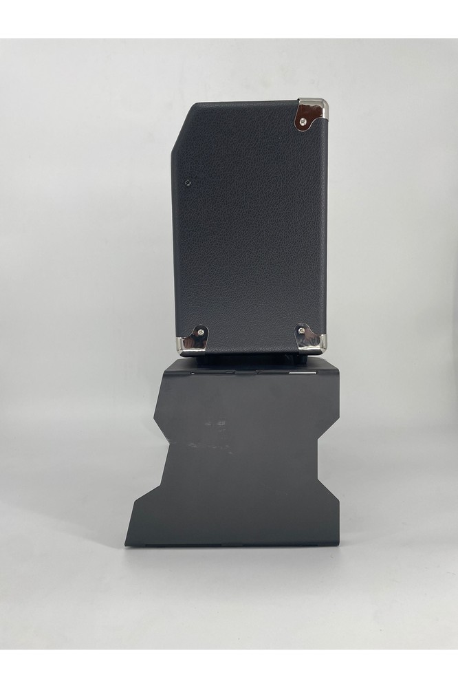 Manta Speaker Stand
