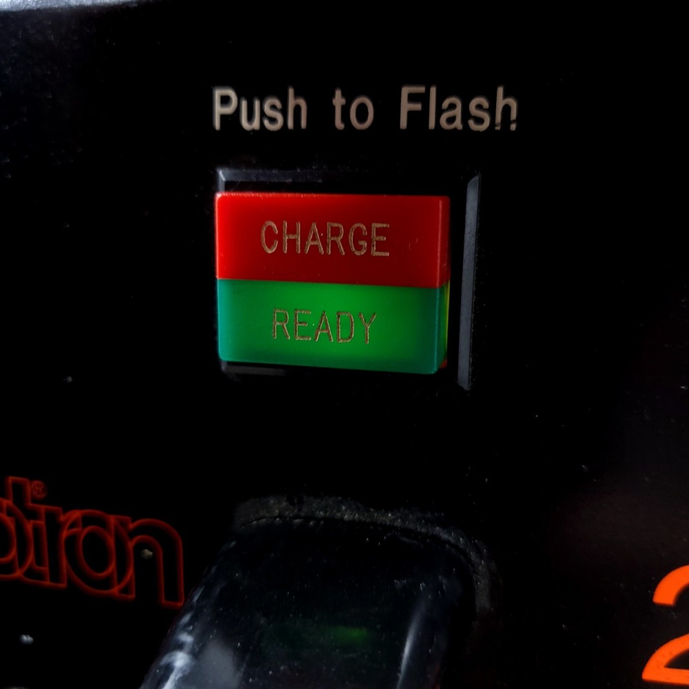 Speedotron 2403C Power Pack Studio Flash Strobe Generator 2400Ws