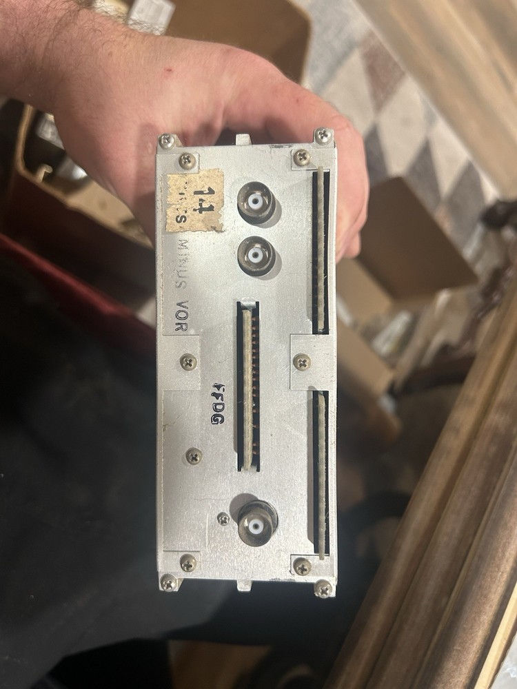 Narco MK 12D Nav/Com No Rack - Working When Removed 1 Screw Missing On Faceplate