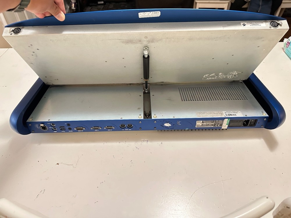 Smashwolf Productions WholeHog 3 Lighting Console