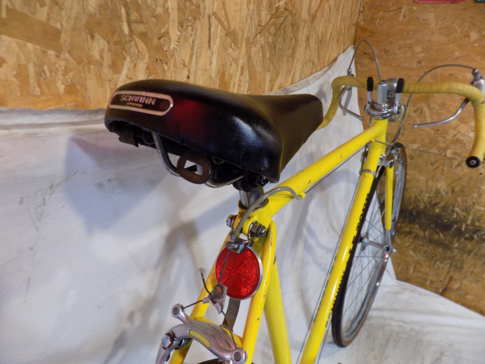 1974 SCHWINN LE TOUR MENS 10-SPEED ROAD BIKE SUPER SPORT VOYAGEUR 12 VINTAGE 74