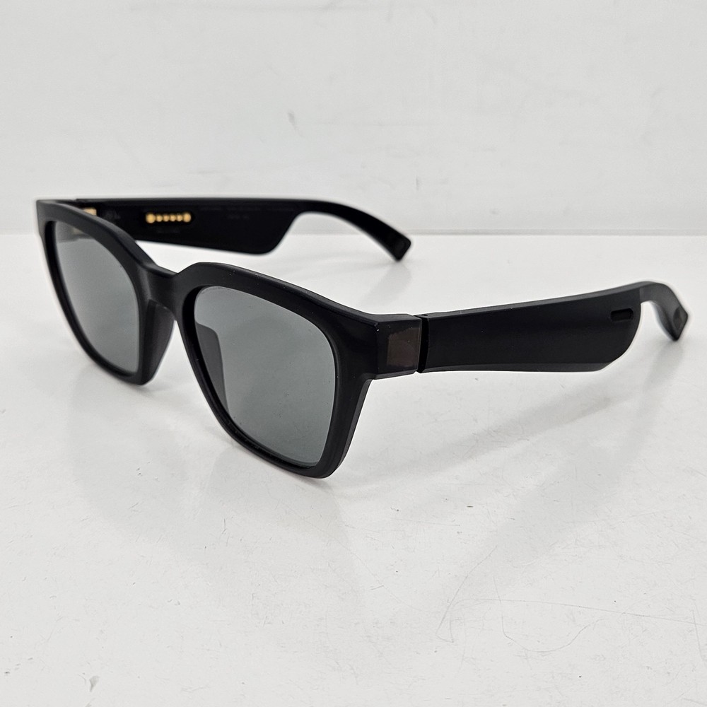 Bose Frames BMD0007 Black Bluetooth Audio Sunglasses w/ Charging Cables & Case