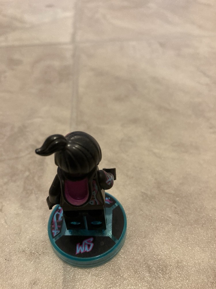 Lego Dimensions Wlydstyle Tag Base & Minifigure