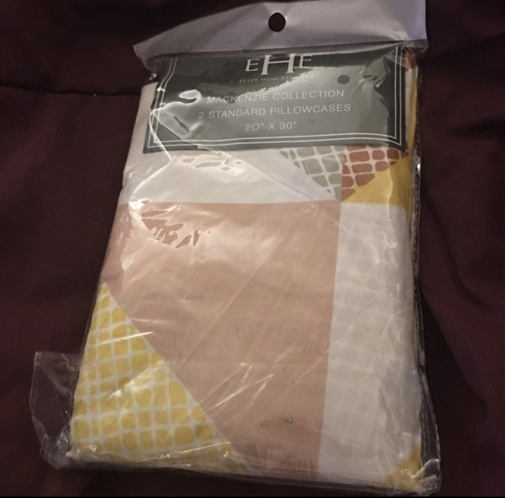 Mackenzie Collection Patchwork Pattern Pillowcases 20x30