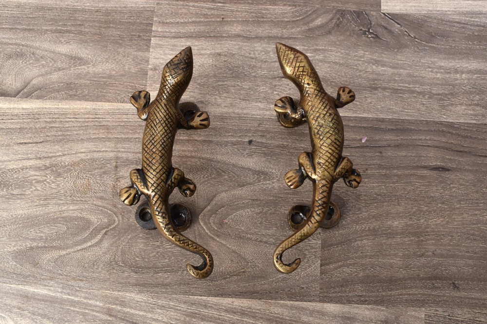Vintage Brass Door Handle Lizard Heavy Gate Pull Drop Original Handle 2 Pcs