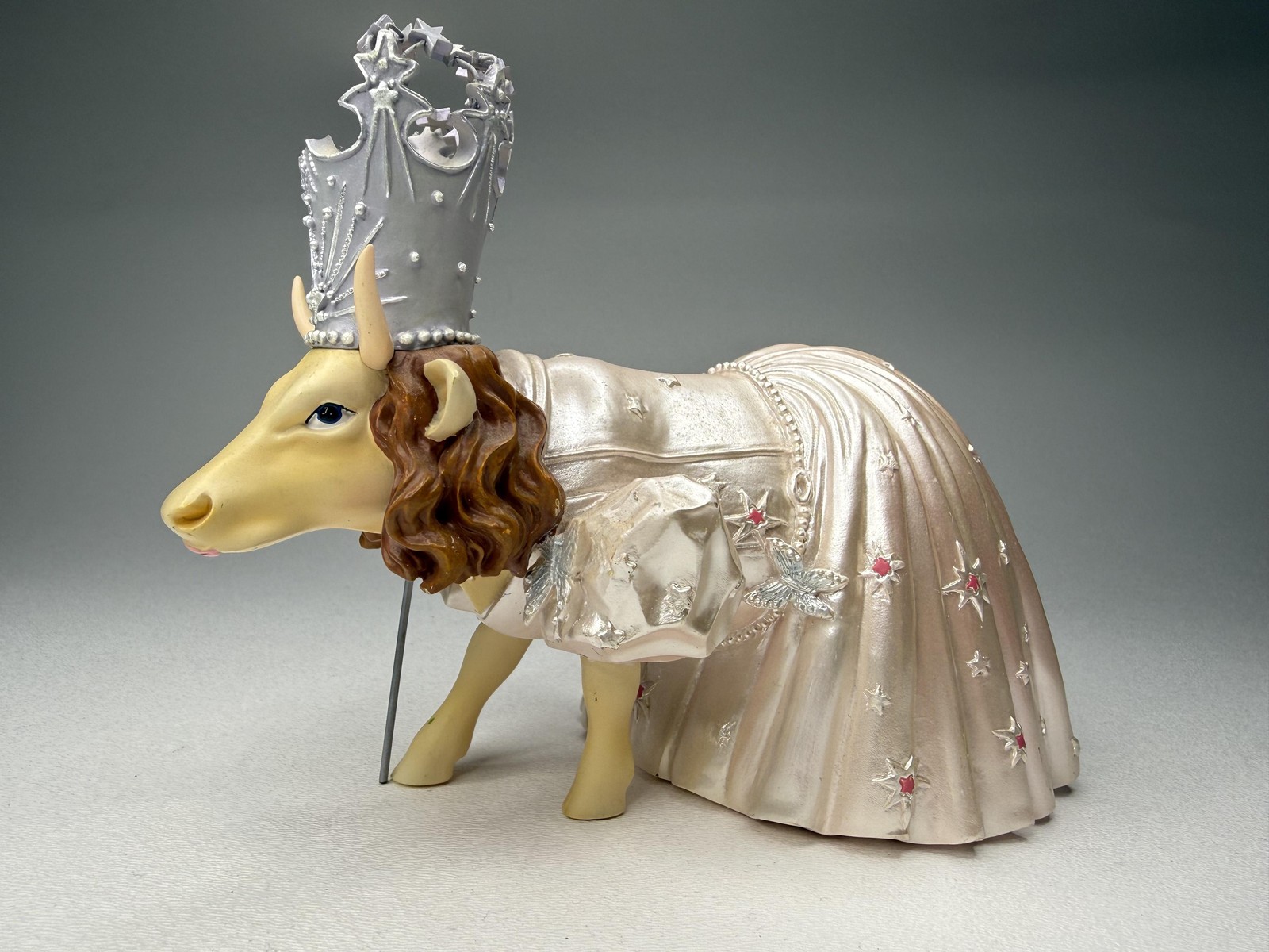 CowParade Glinda The Good Witch Cow Figurine 7723 2005 Wizard Of Oz Damaged READ