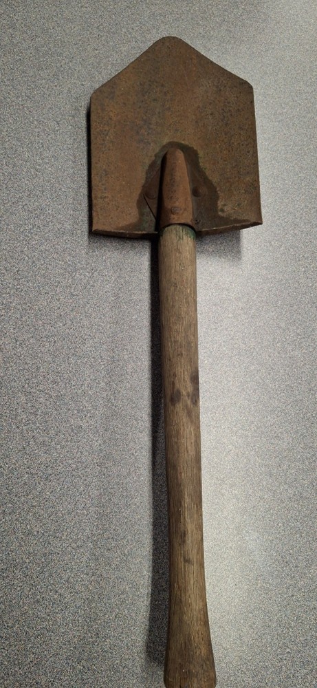 WW2 USMC M43 Entrenching Tool, Modified With Fixed Handle. Rare