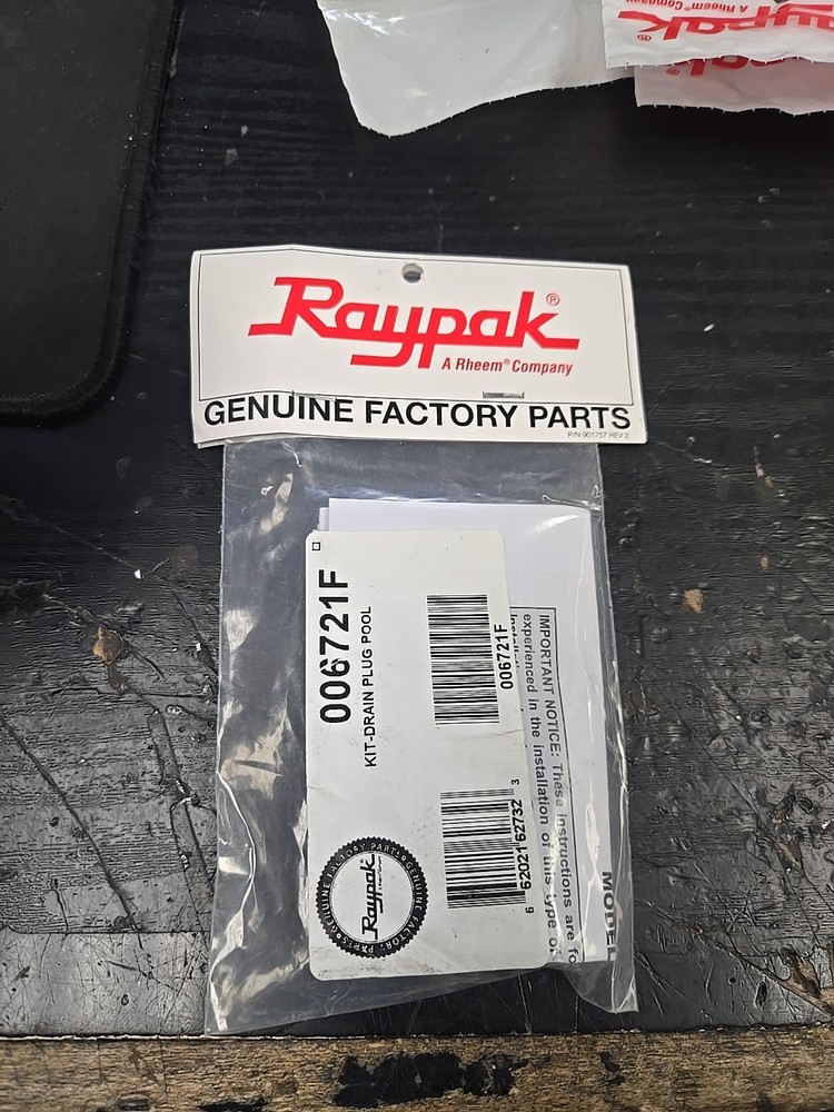 Raypak 006721F Drain Plug Cap Kit