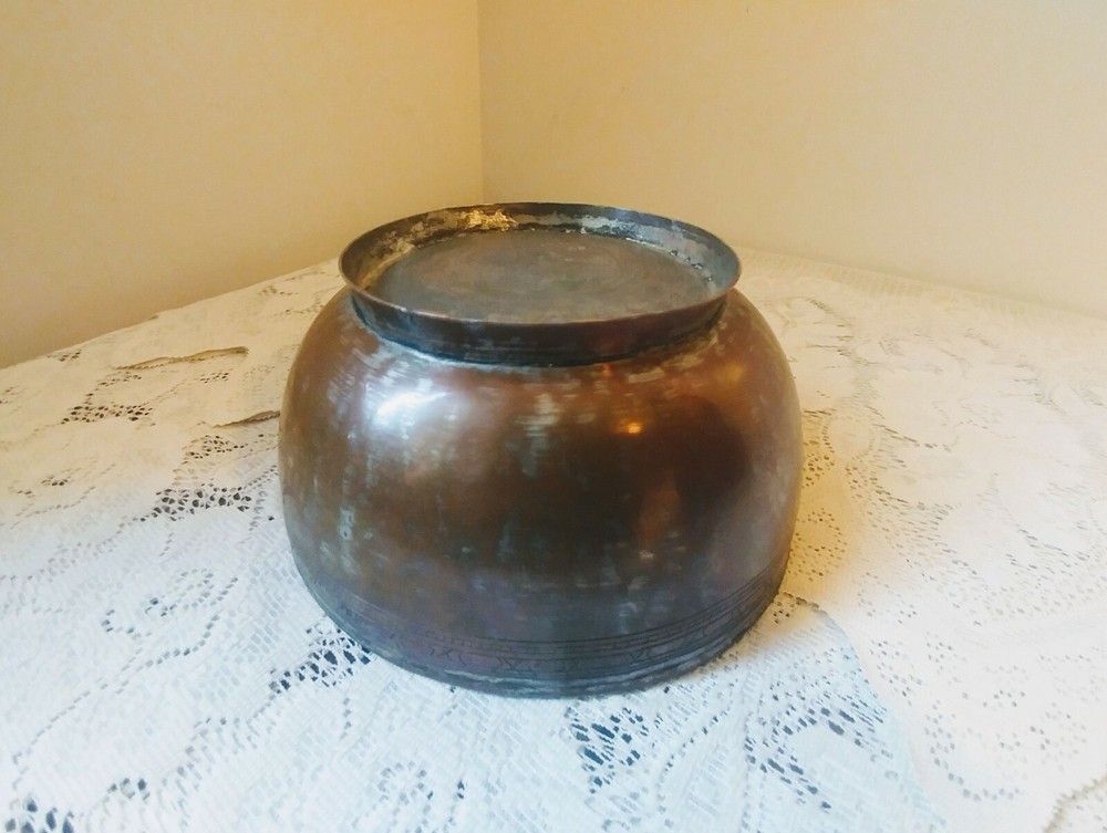 Antique Middle Eastern Hammered Copper Footed Bowl Marked