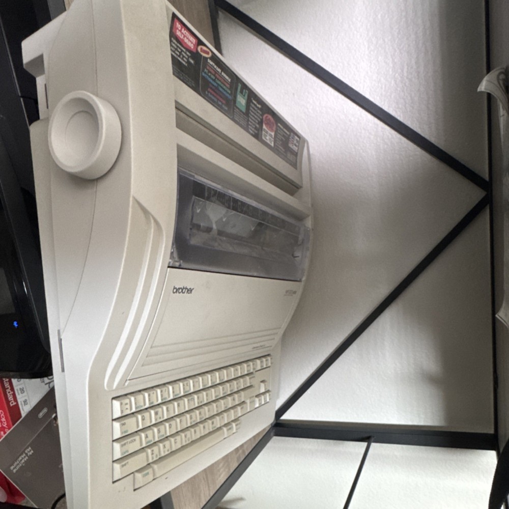 Brother WP-330MDS Electronic Word Processor