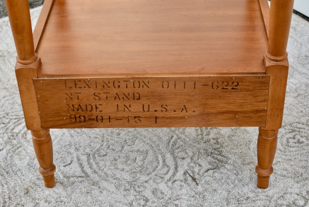Vintage Lexington Solid Cherry Americana Stand/Table w/Pull-Out & Drawer