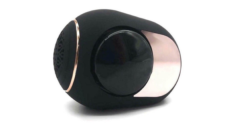 Golden Egg Bluetooth Speaker Gold