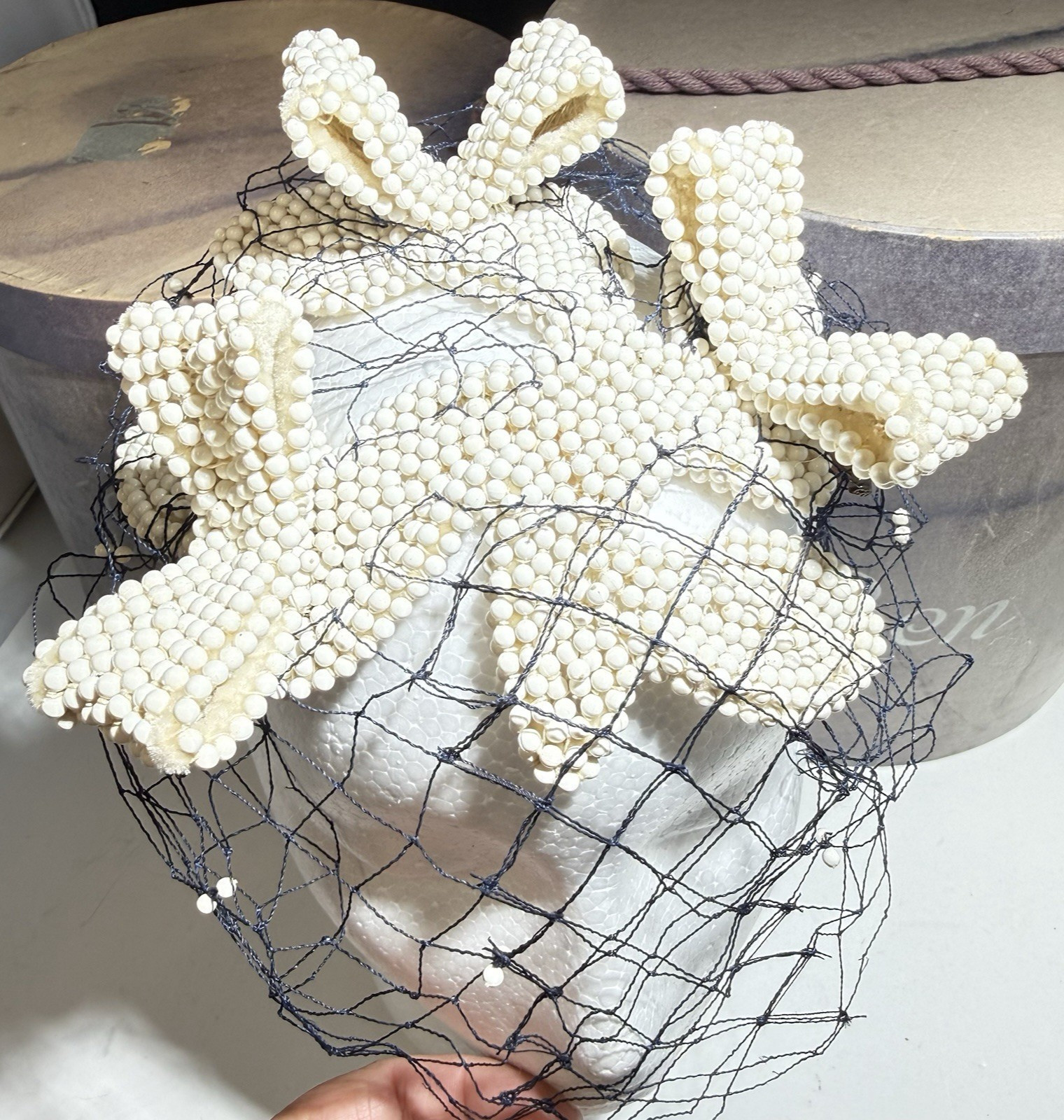 BES-BEN 1940s LOT Hat Original Box White Beaded Bows Job Lot for repair Vintage