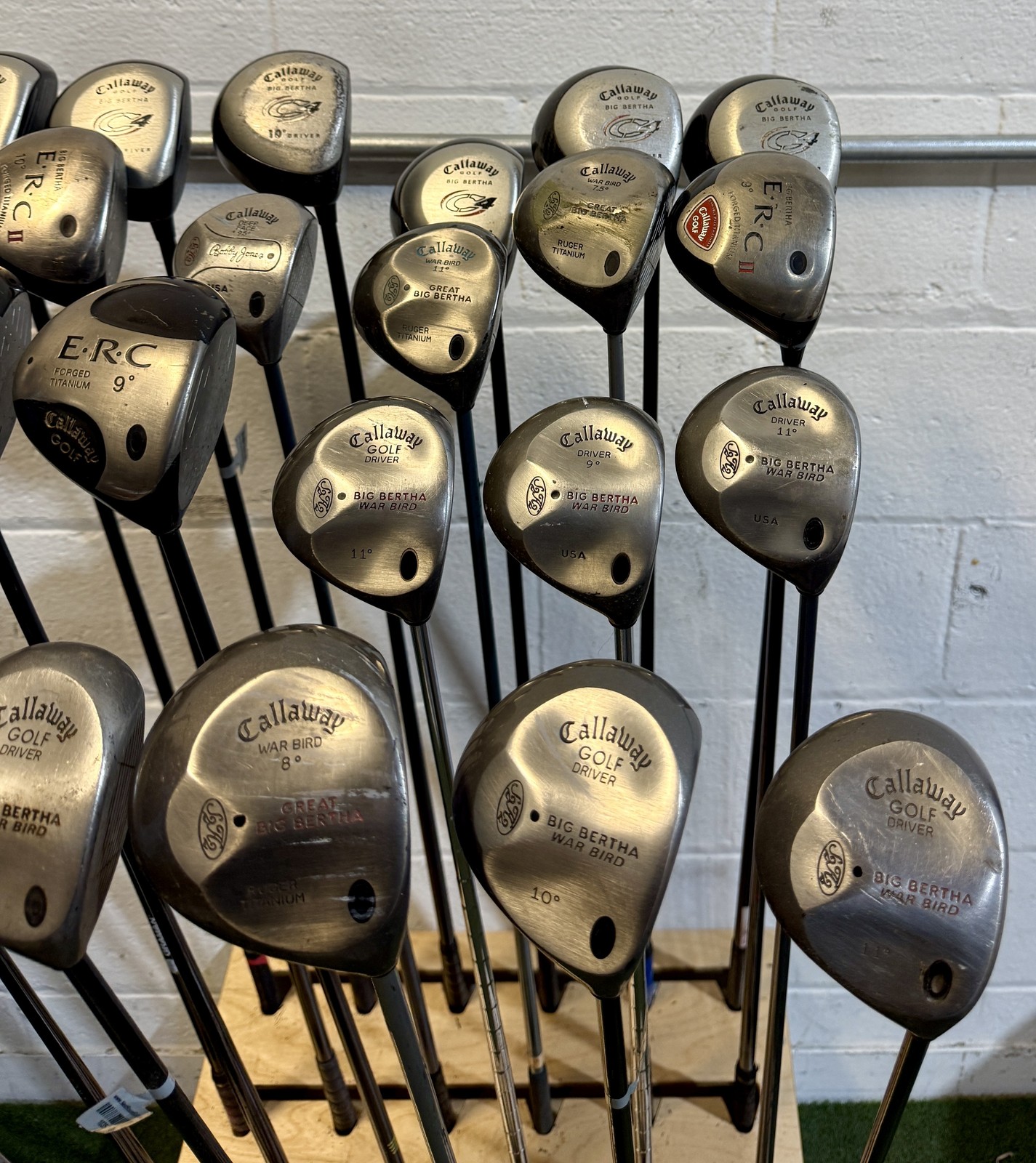 Wholesale Lot of 30 Golf Clubs - Callaway Drivers - Right-Handed - Mixed Flexes