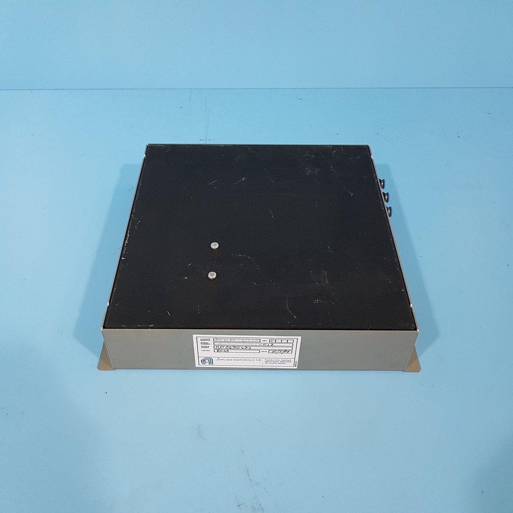 101-0601// AMAT APPLIED 9090-01320 FFU CONTROLLER USED
