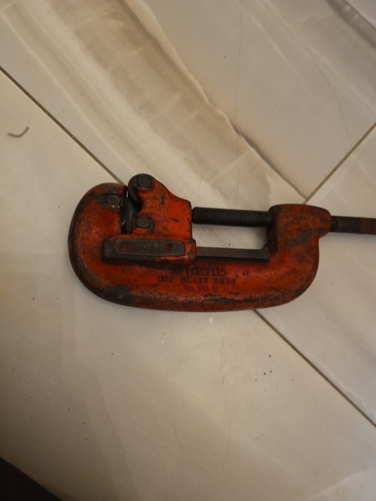 RIDGID Pipe Cutter No 2A heavy duty