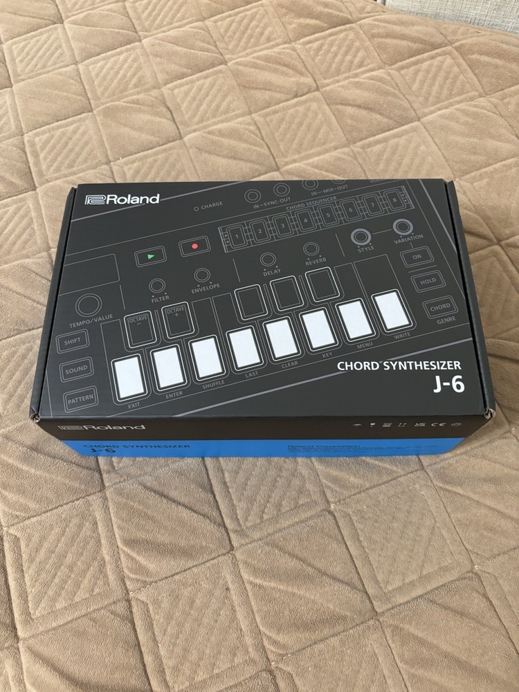 Roland J6