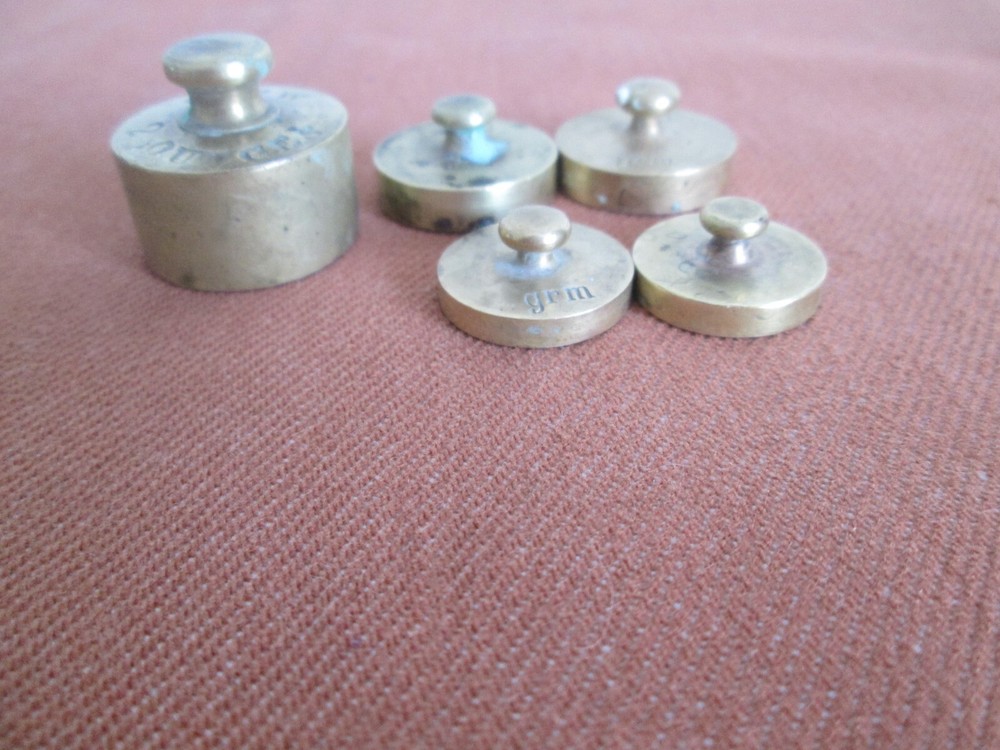 Vintage 5-brass balance scale weights