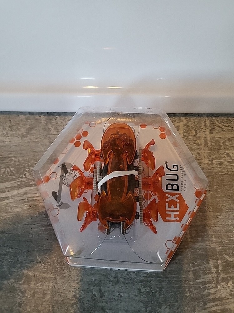 HEXBUG Ant Micro Robotic Creatures New & Sealed Reacts To Touch