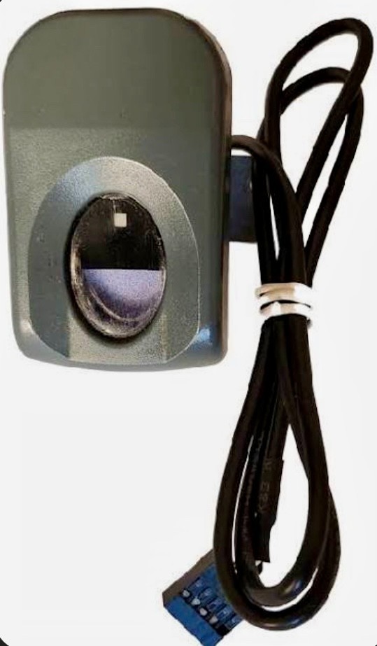 Integrated fingerprint reader for Oracle MICROS Workstations 625E, 625X, 655X