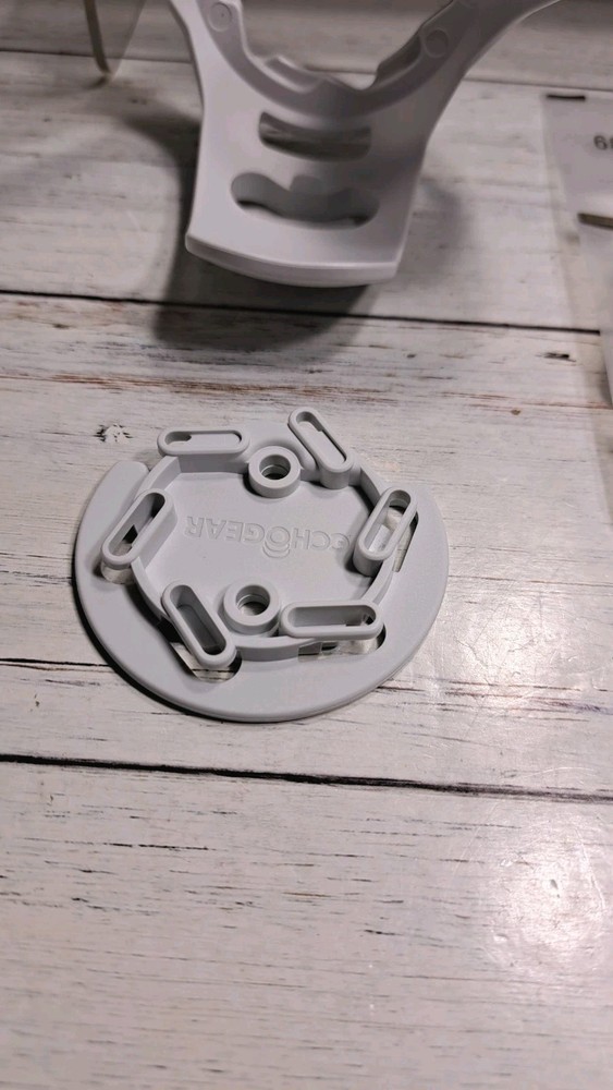 Wall Mount White for Amazon Echo Dot 4th generation 2 Pack