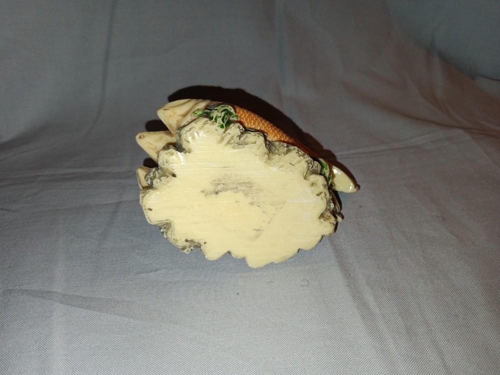 Kai / Coy Fish Trinket Container