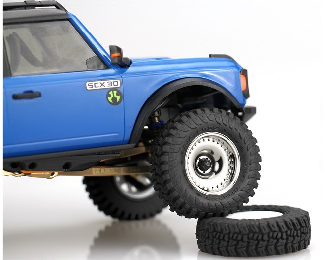 Hot Racing SXTY919H08 Axial SCX30 Chrome Brass Wheels 4mm Offset 9.3g (4)