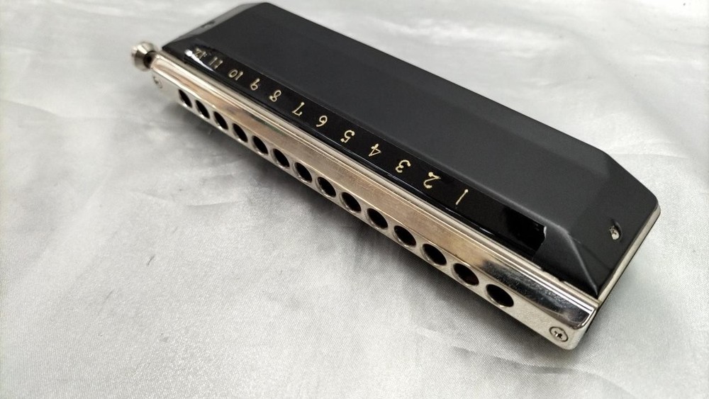 Harmonica Model SCX 56 C tuning SUZUKI