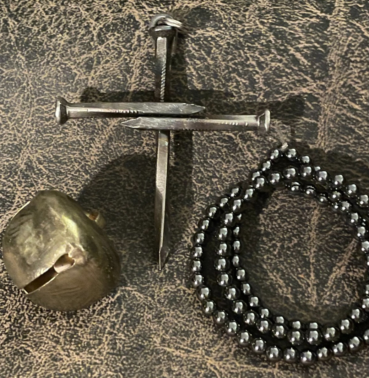 TREASURE BOX OF CRAFTS-FOR NATIVE AMERICAN-MOUNTAIN MAN-MUST READ-SEE ALL PHOTOS