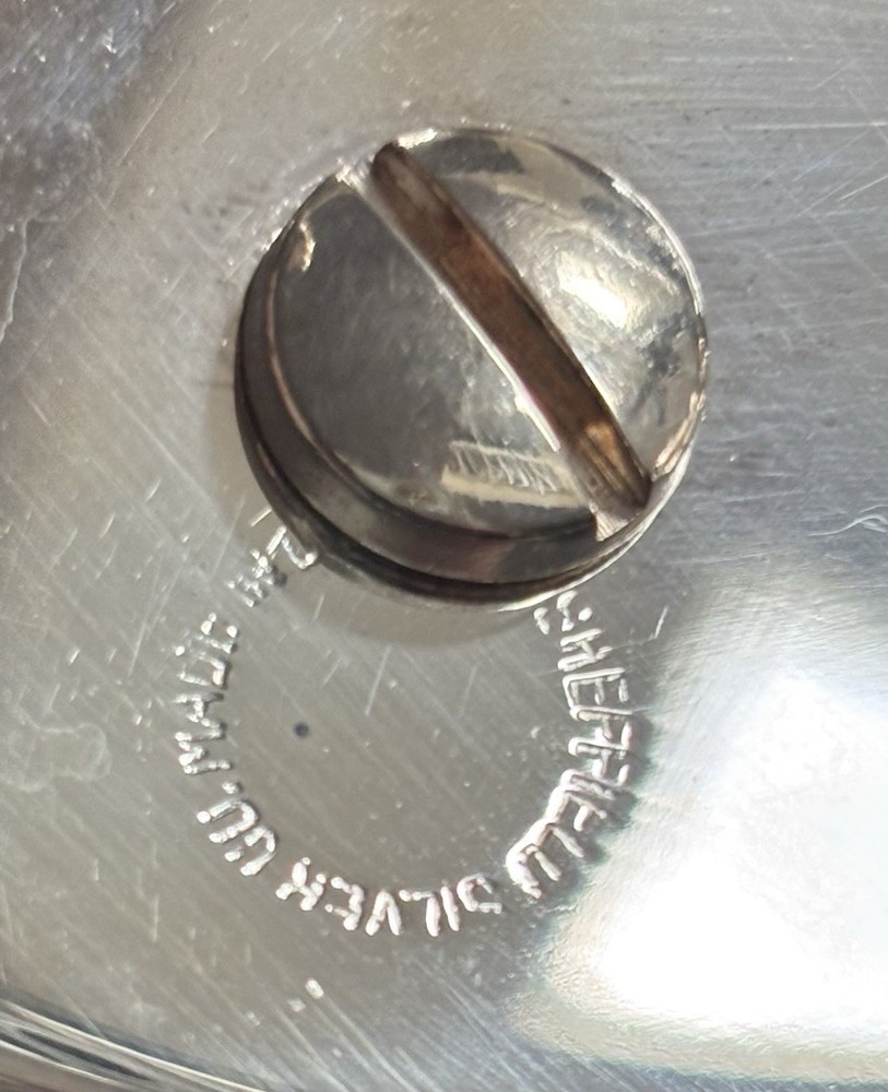 THE SHEFFIELD SILVER Co.Clam Shell Claw Feet Serving Dish w/Candleholders 11”