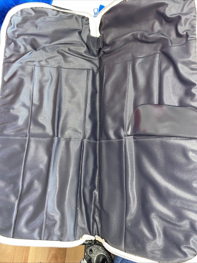 vintage knitting needle case with a tapestry pattern