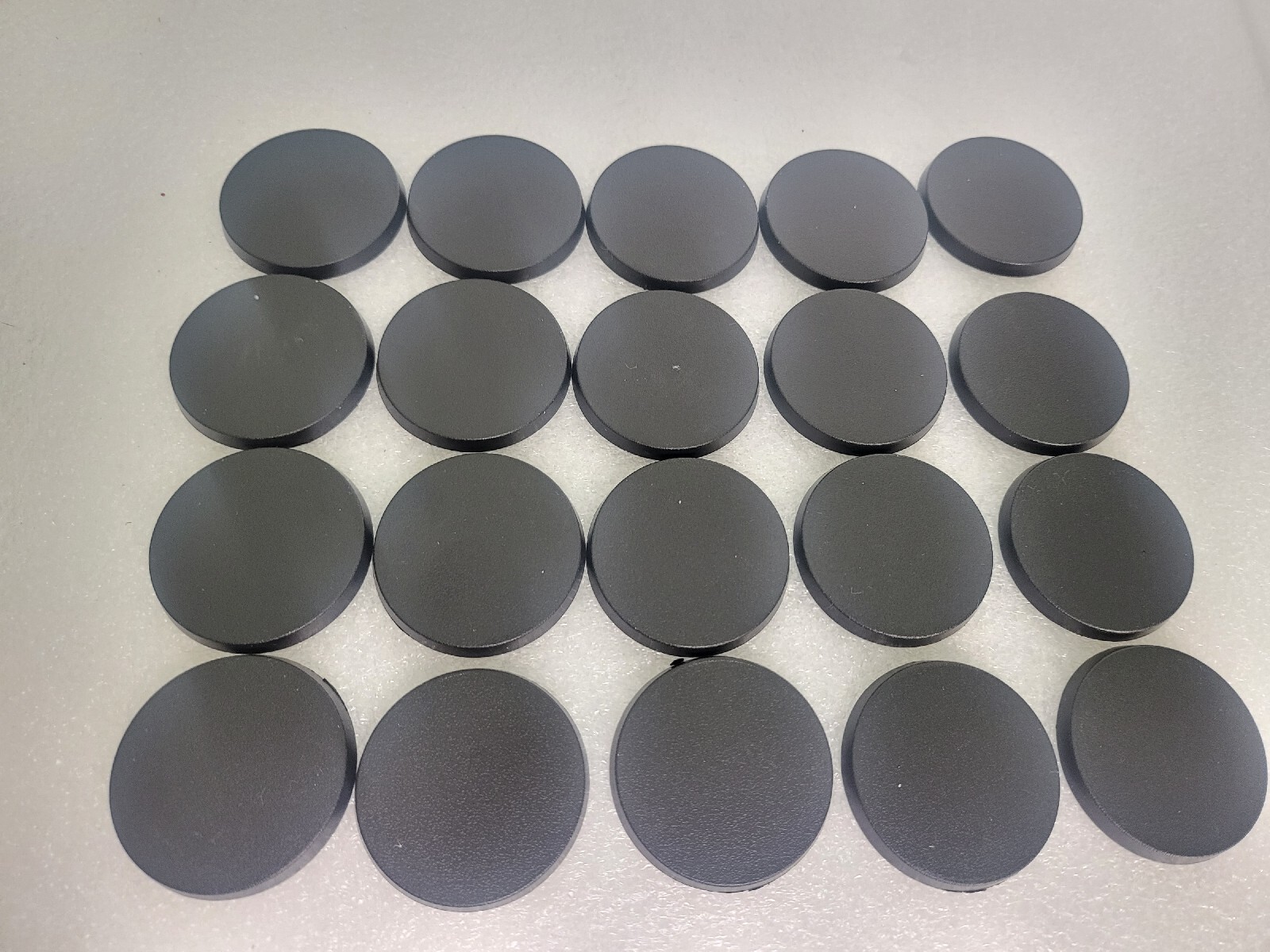 Lot Of 20 - 40mm Round Bases For Warhammer 40k & AoS Bitz Heavy Gear