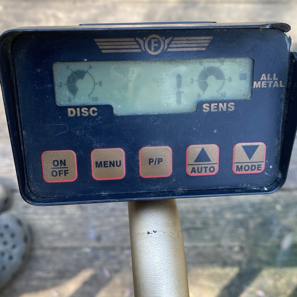 Super Rare Fisher ID Excel Medal Detector PinPointer Working