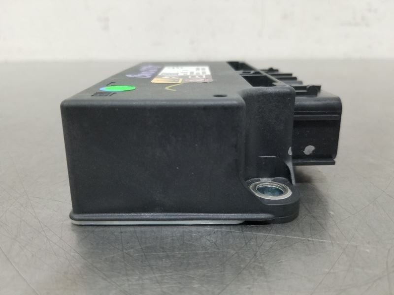 17 2017 CHEVY CAMARO SRS RESTRAINT CONTROL MODULE