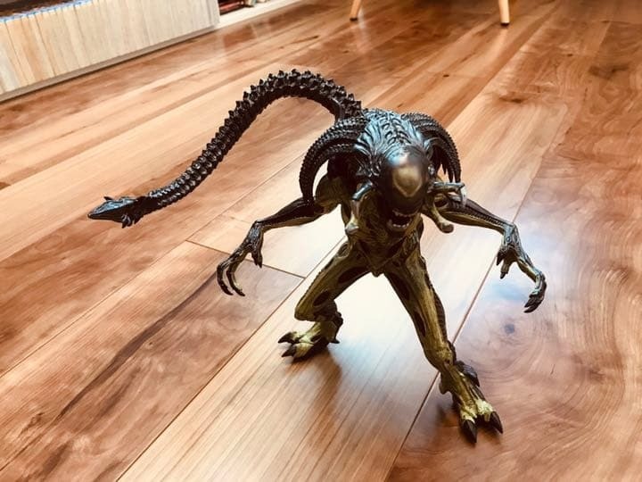 Alien vs Predator Predalien Real Color Version Real Action Figure AVP2 Prize