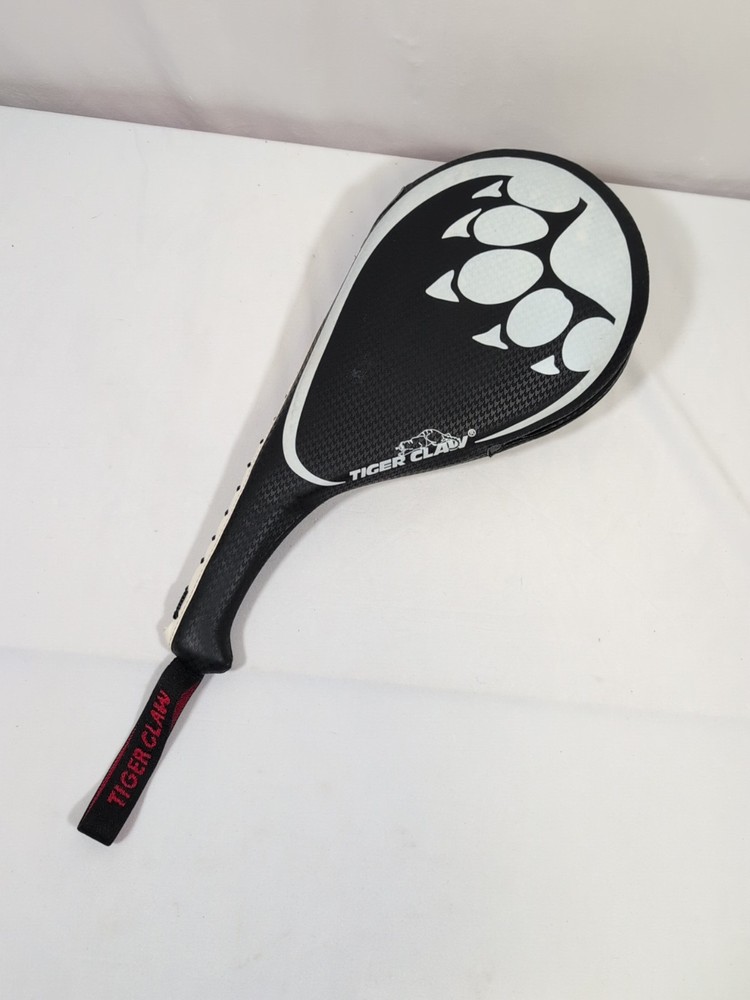 Tiger Claw Strike Pad Karate Taekwondo Kick Pad Target Double Paddle Training