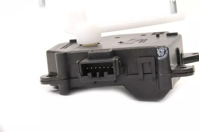 Genuine GM Temperature Valve Actuator Assembly 23291751