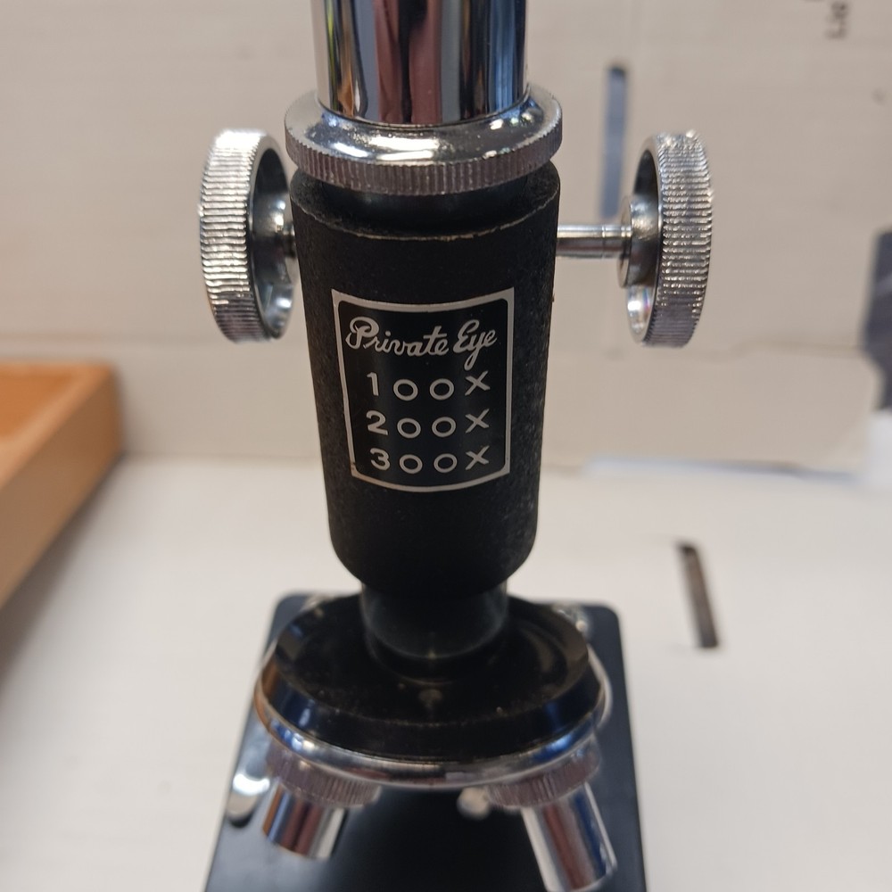 Vintage 1950’s Private Eye Student Microscope