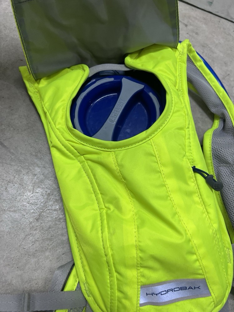 Camelbak Hydration Fluorescent Yellow Safety Backpack Pack 1.5L