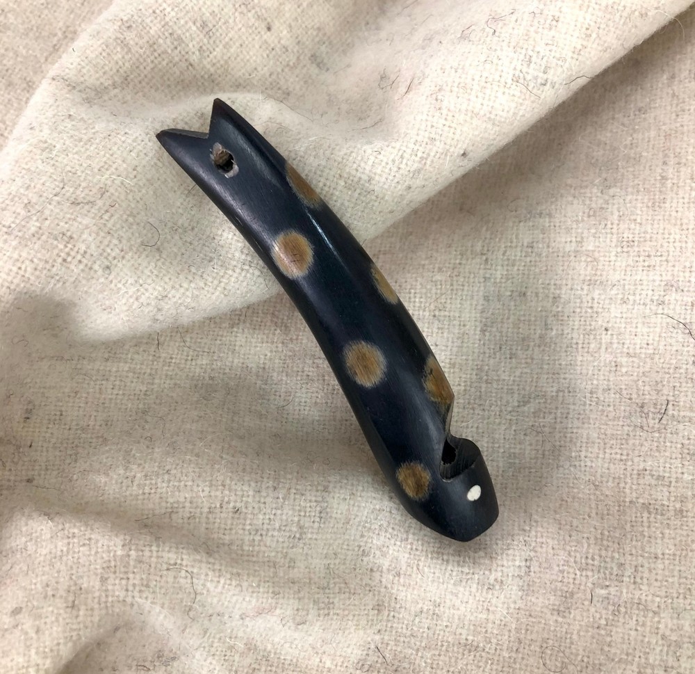 Fish Shaped Horn Hunting Whistle