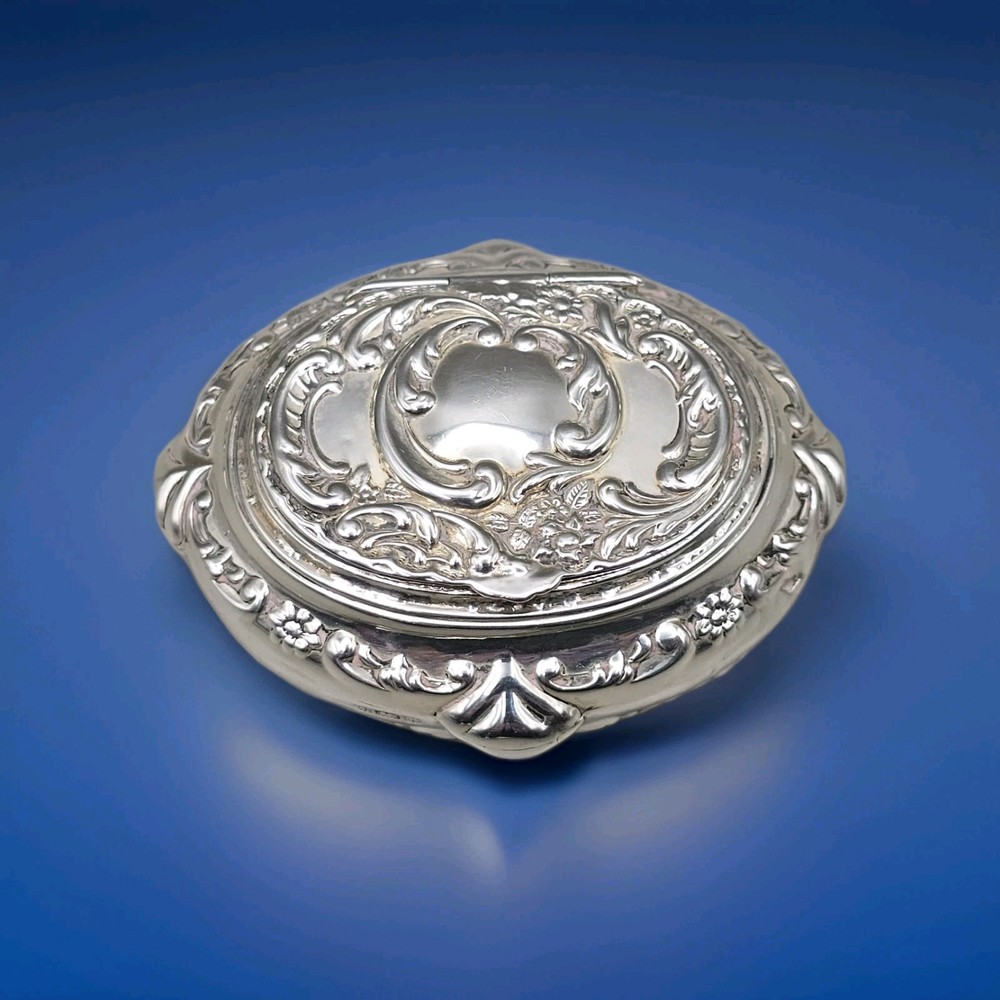 Antique Solid Silver Snuff/Pill Box Birmingham 1901 Gilt Interior Rococo Design