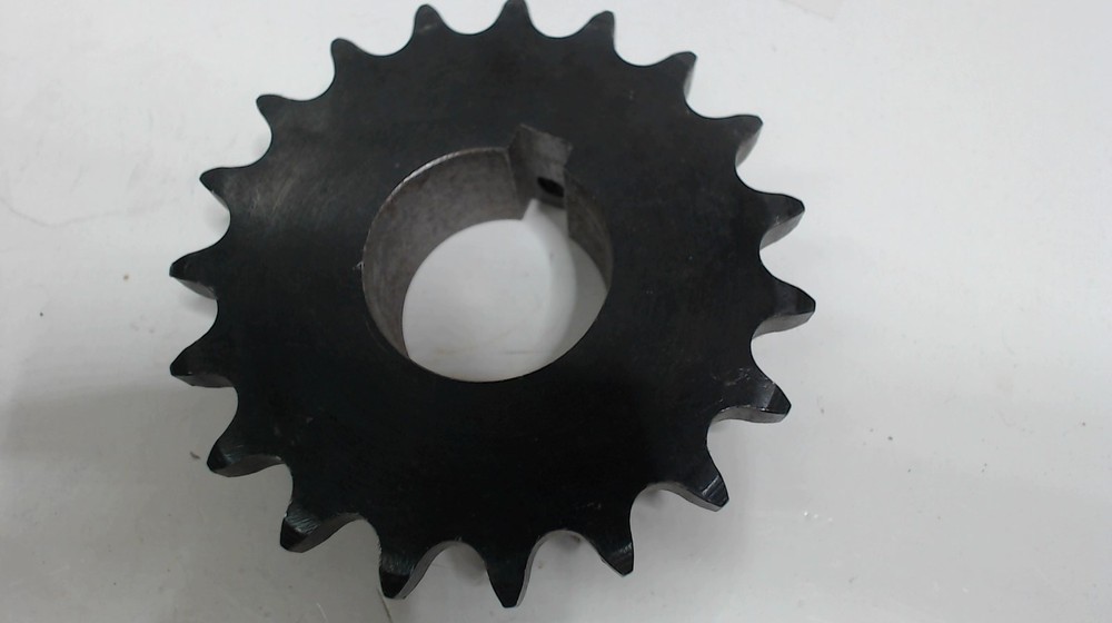 Sprocket 40B19 40 Chain - 19 Teeth - 1 1/4" Bore - New