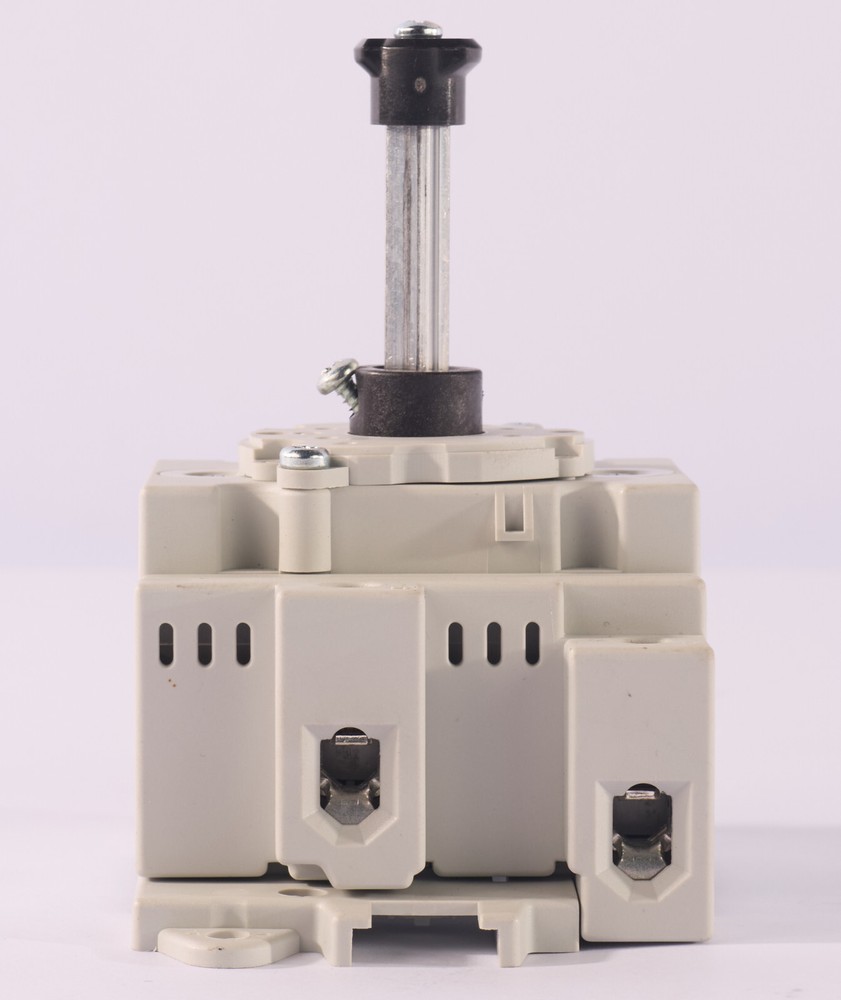 IMO SI32-BMDC64R-2+X/95K Isolation PV Manual Disconnect Switch