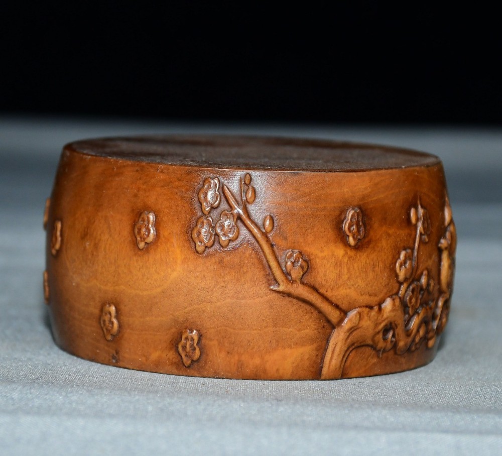 Exquisite Small Leaf Boxwood Base, Joyful Eyebrow Ornament