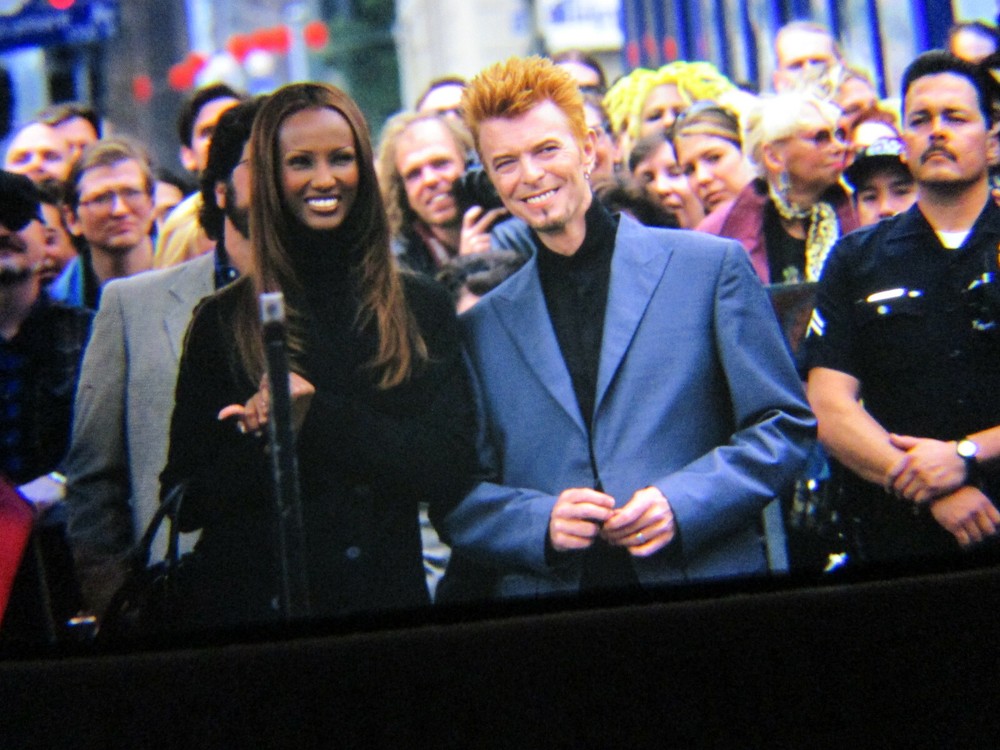 Original Press Photo Slide Negative - David Bowie & Iman - 1997 - D