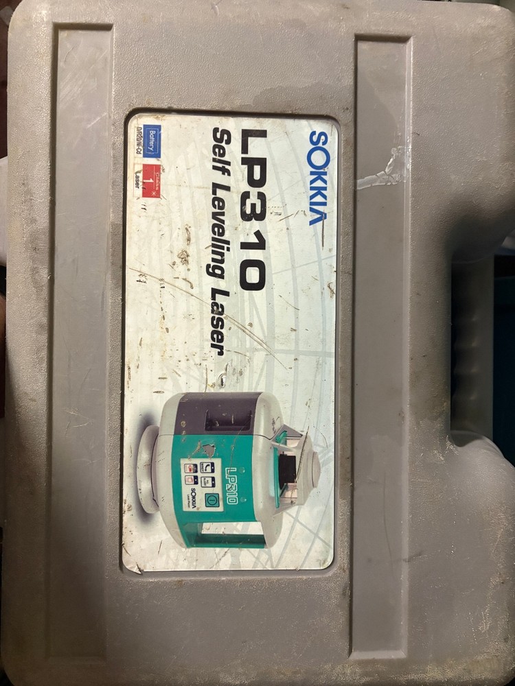 SOKKIA LP310 Self Leveling Laser Calibrated Complete Set with Receiver