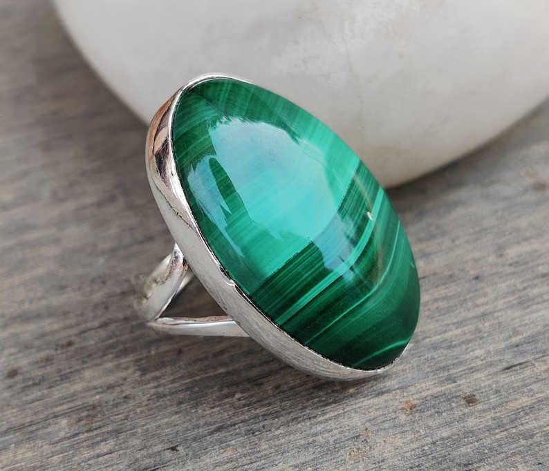 Solid 925Sterling Silver Large Oval Malachite Gemstone Band Handmade Womens Ring