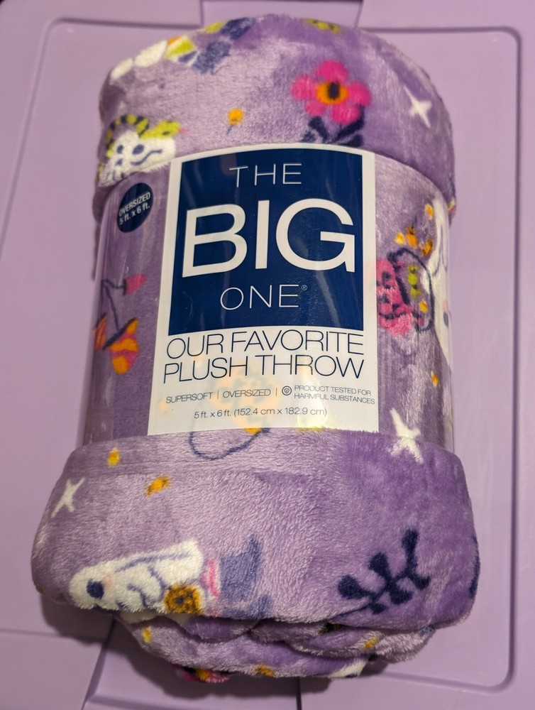 Big One Halloween Hey Boo 👻 Ghost Oversized Plush Throw Blanket 5ft x 6ft BL18