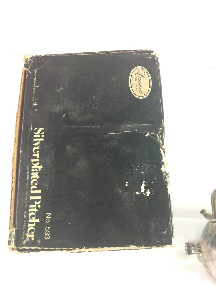 Vtg Leonard Silver MFG. Silverplated Two Quart Footed Pitcher W Ice Guard Boston