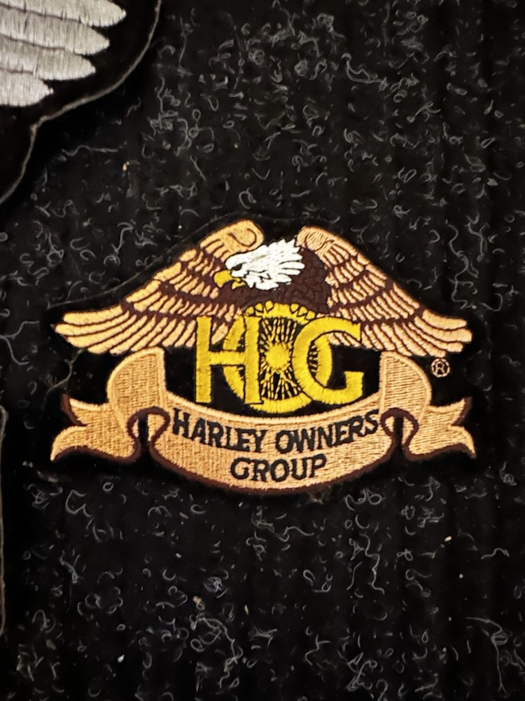 HARLEY DAVIDSON VINTAGE UP WING SILVER EAGLE BAR & SHIELD PATCH XL 13”x10”. Etc